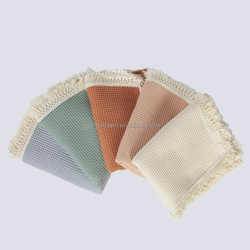 High Quality Wholesale 100% Cotton Woven Waffle Multi-function Blanket Soft Hand Feeling baby Blanket